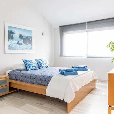 Ab Properties: Design House - Golden Mile Retreat Holiday home *
